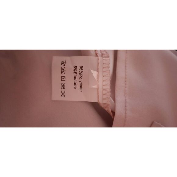 New without tag, pink, floral button down long sleeve blouse - Picture 8 of 8
